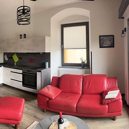 Byt V Blizkosti Centra A V Klidne Zone Tábor Exteriér fotografie